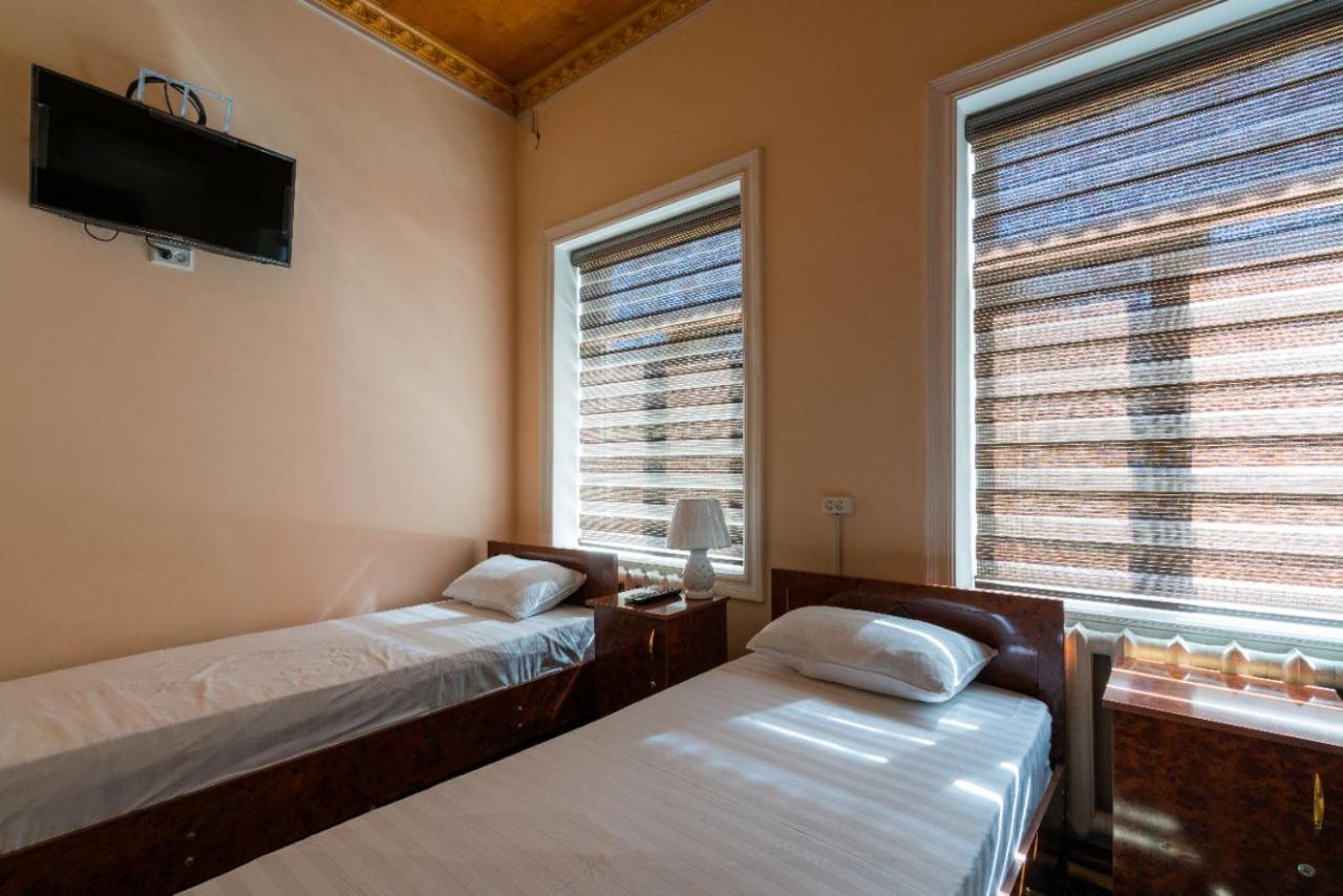 Nurobod Guesthouse Bukhara Eksteriør billede