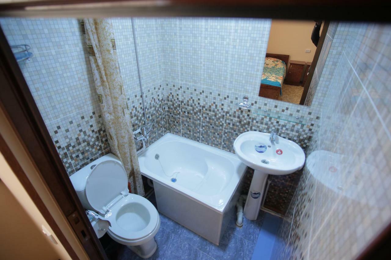Nurobod Guesthouse Bukhara Eksteriør billede