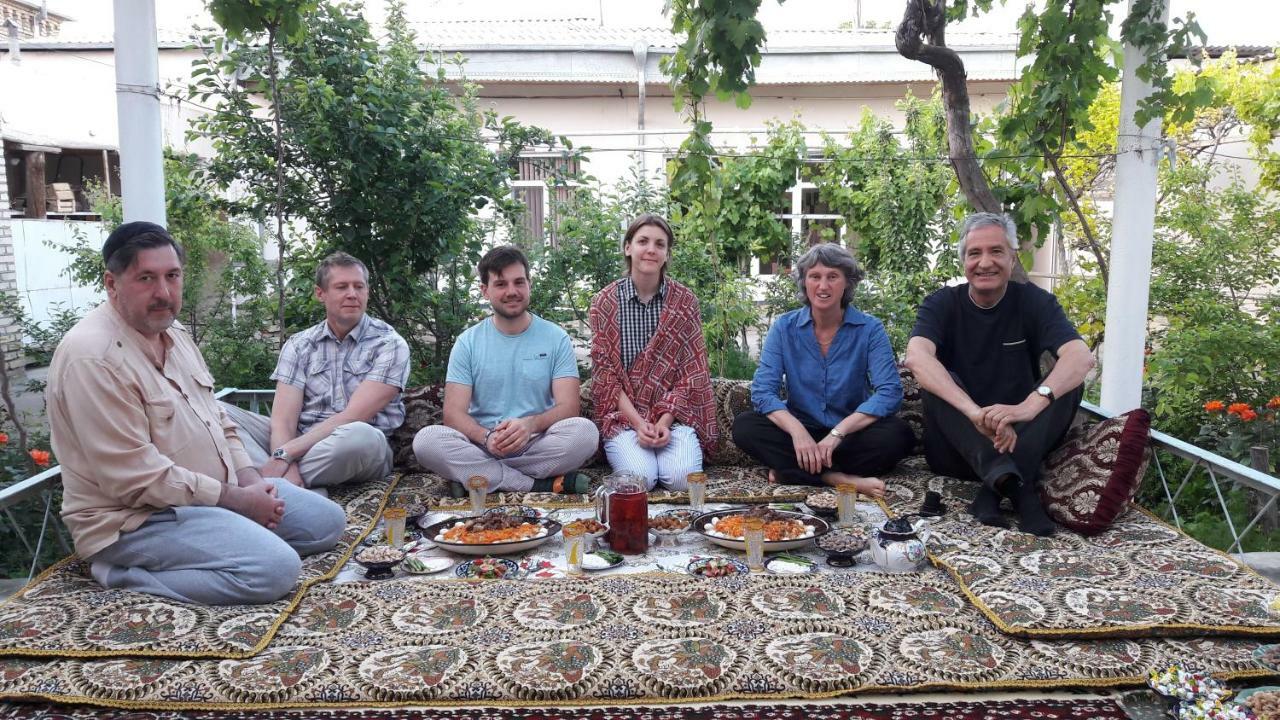 Nurobod Guesthouse Bukhara Eksteriør billede