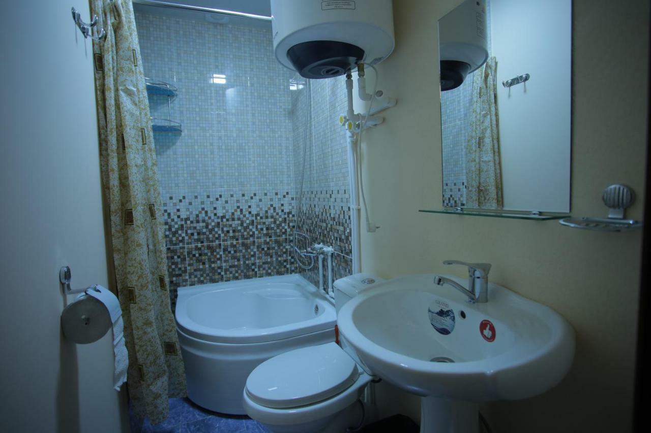 Nurobod Guesthouse Bukhara Eksteriør billede